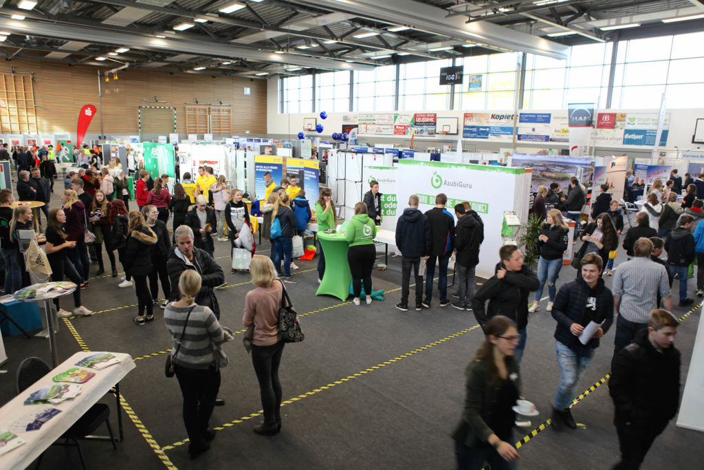 Berufs- und Kontaktmesse